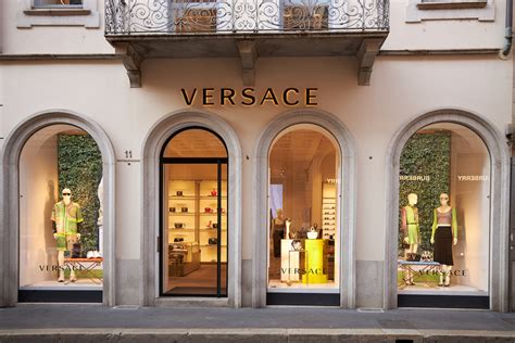 versace boutique sydney email|Versace Sydney store.